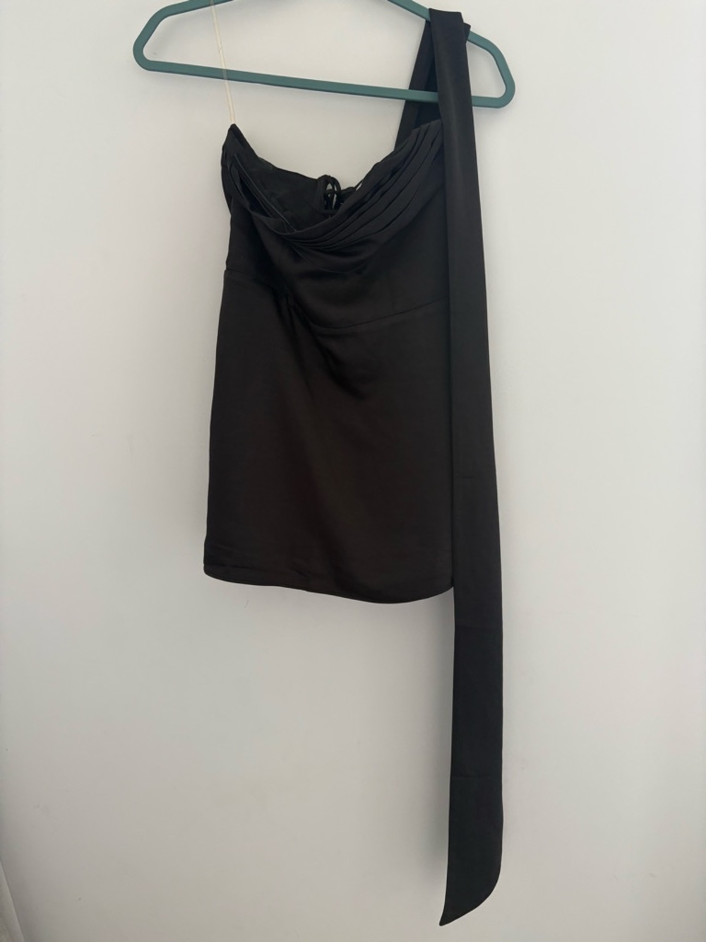 Oh Polly Anastasia Draped Halterneck Satin Mini Dress in Black - Picture 4 of 8